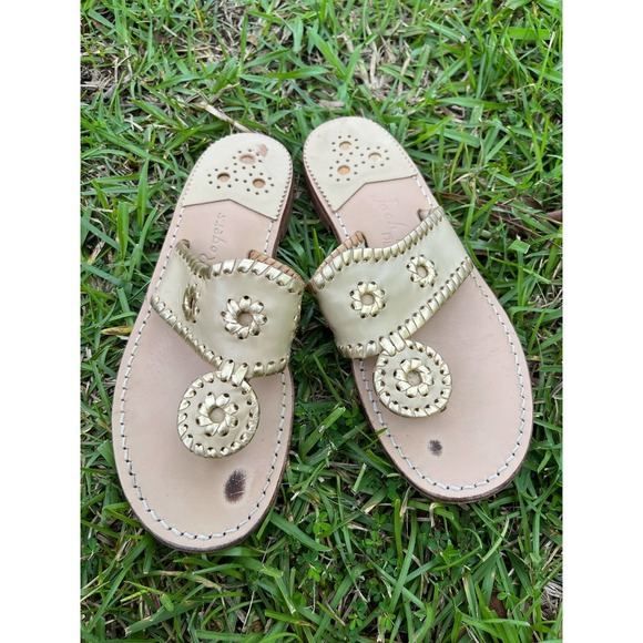 Jack Rogers Women's Nantucket Gold Thong Sandals, Size 7 - Picture 4 of 17